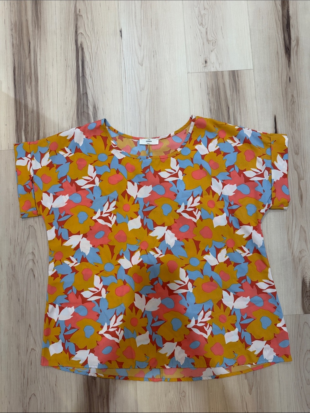 Entro floral top